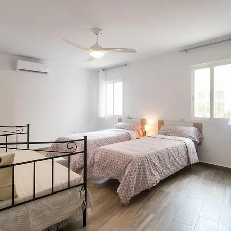 Espacioso Y Céntrico Piso Con Zona Chill-out *
